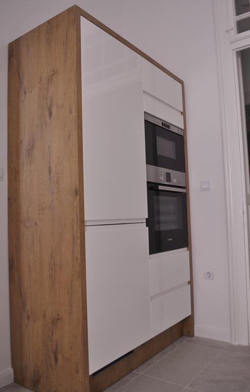Historic Appartements "Villa Münz" 2 Пула Екстериор снимка