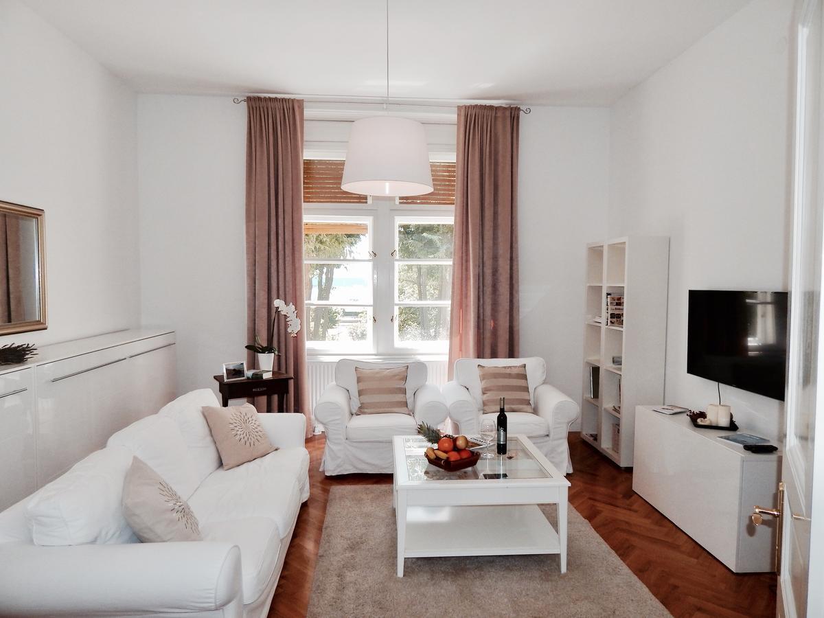 Historic Appartements "Villa Münz" 2 Пула Екстериор снимка